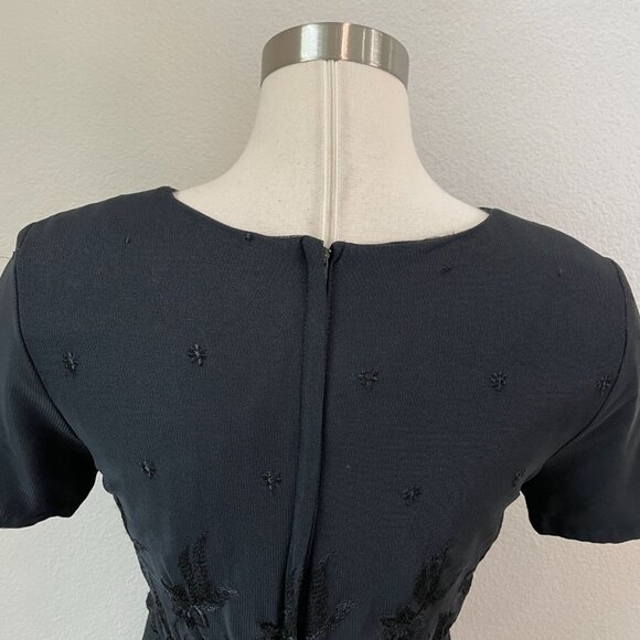 Vintage CDC Womens 4 Black Maxi Dress Short Sleeve Embroidered Bodice Babydoll - Picture 9 of 16